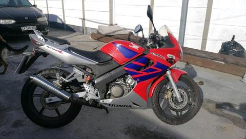 Honda cbr 125