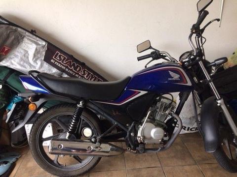 2014 Honda Ace CB125 in very good condition- accident free/ service history