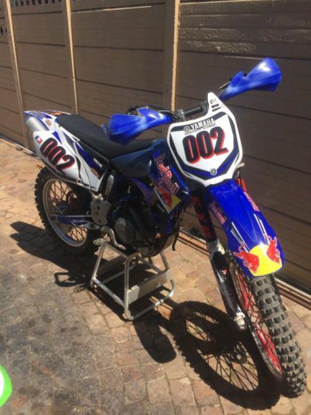 2006 YZ450F and trailer