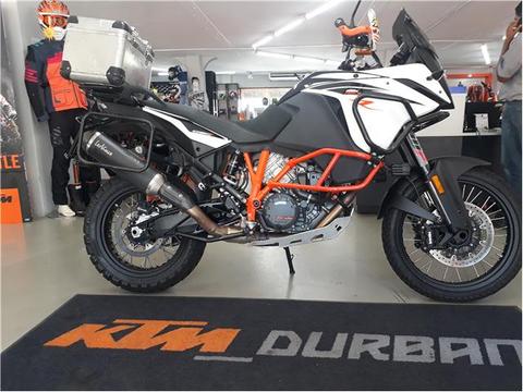 KTM 1090 ADVENTURE R 