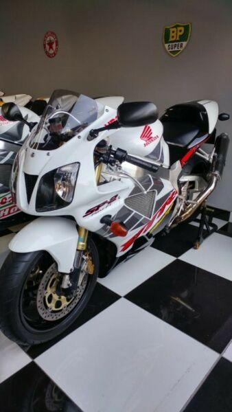 2002 Honda RC51. SP2 