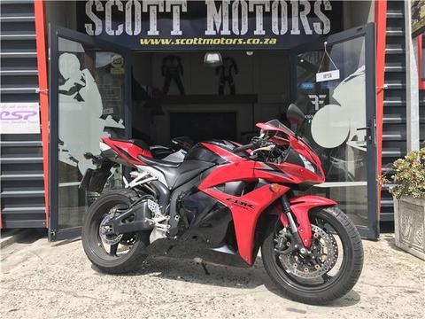 2010 Honda CBR600RR! Only 16000km!! 