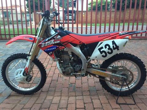 Honda CFR450R 