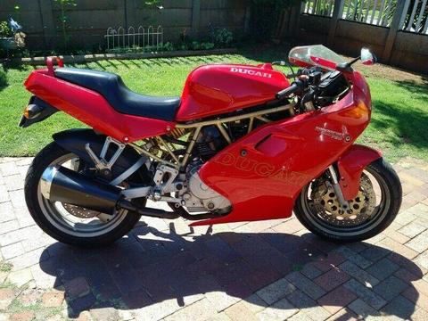 1997 Ducati Supersport 