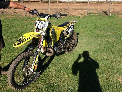 2006 Suzuki RM 