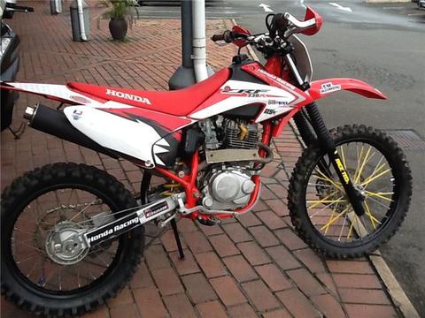 Honda CRF 230 