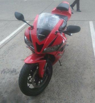 2010 Honda CBR 600RR C-ABS 