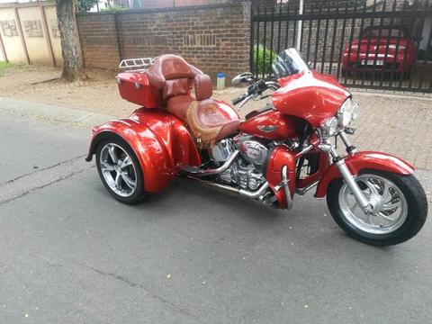 Harley Davidson 1450 cc custom softail trike  