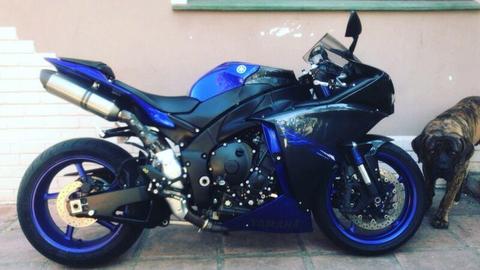 2014 Yzf-R1 Big Bang for sale 