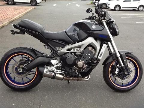 Yamaha MT09 