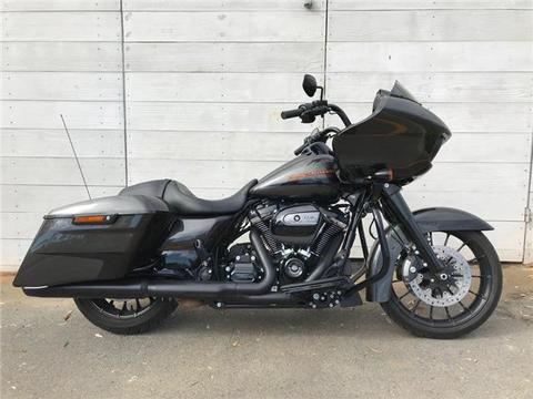 Harley-Davison® Road Glide® Special - Amercian Eagle Motorcycles 