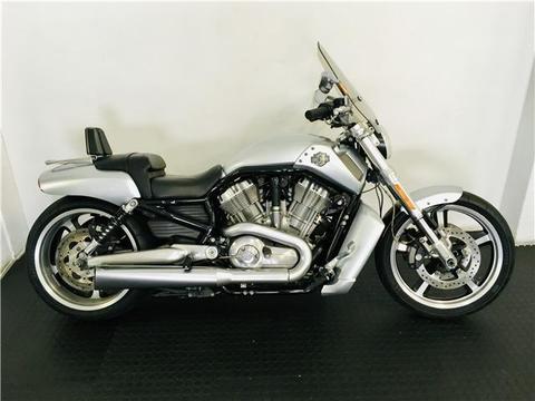 Harley-Davidson V-Rod Muscle - METALHEADS MOTORCYCLES 