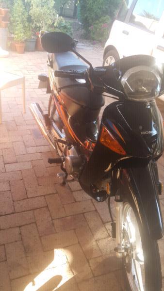 Honda SDH 125 